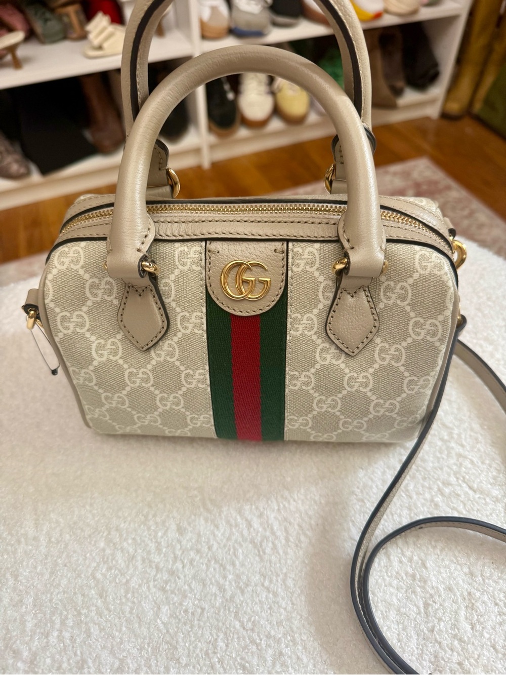 Gucci ophidia Small Boston Bag in Beige with Green-Red Stripe